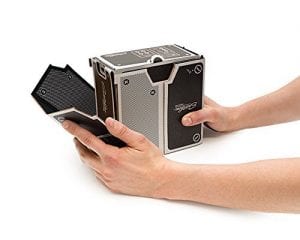 Luckies-of-London-Smartphone-Projector4